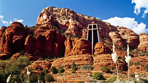 Join Goldenstein Gallery for Every Day Peace Visit Sedona